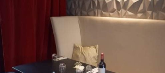 Gewerbliche Immobilie in Merville, France 900m², Nr. 71332 8