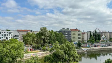 Квартира с 2 комнатами в Вена, Австрия № 180561