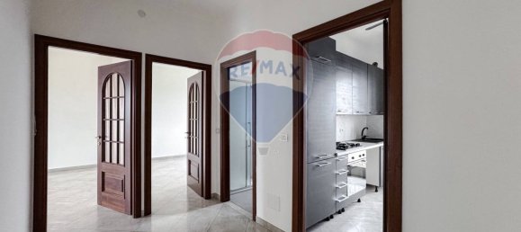 2 bedrooms Apartment in Vercelli, Italy No. 92760 15