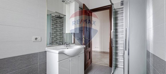 2 bedrooms Apartment in Vercelli, Italy No. 92760 17