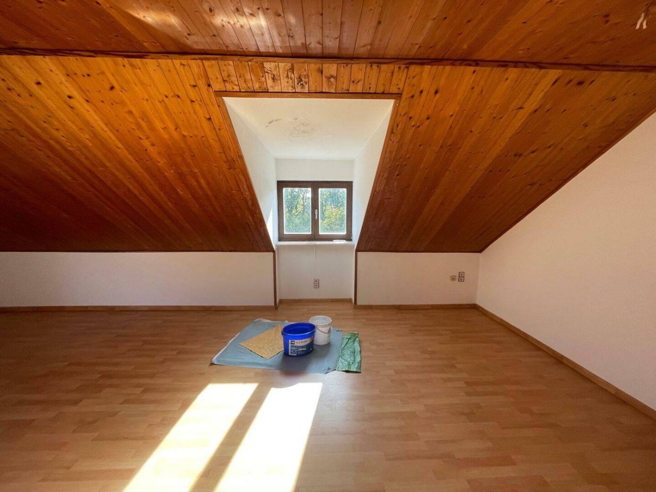 Таунхаус с 9 комнатами в Roth, Германия № 49544