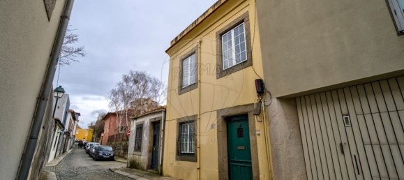 4 bedrooms House in Porto, Portugal No. 184234 2