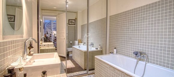 1 bedroom Duplex in Versailles, France No. 291760 9