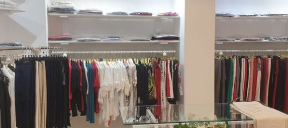 2-Zimmer Gewerbliche Immobilie in Anzio, Italy, Nr. 130673 6