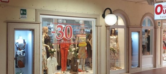 2-Zimmer Gewerbliche Immobilie in Anzio, Italy, Nr. 130673 2