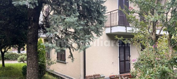 3 Schlafzimmer Villa in Besana in Brianza, Italy, Nr. 288997 30