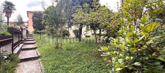 3 Schlafzimmer Villa in Besana in Brianza, Italy, Nr. 288997 9