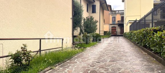 3 Schlafzimmer Villa in Besana in Brianza, Italy, Nr. 288997 5