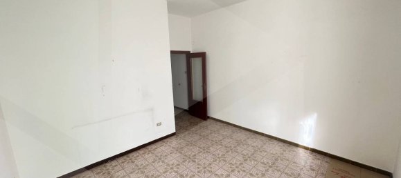 Apartamento de 3 habitaciónes en Molfetta, Italy No. 24797 12