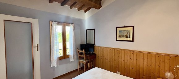 6 rooms Villa in Città della Pieve, Italy No. 56033 14