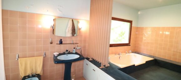 5 bedrooms Villa in Gironde, France No. 342291 11