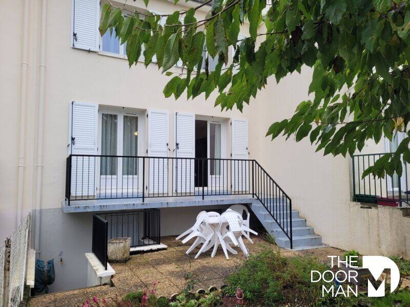 3 غرف نوم فيلا في Blois, France رقم 213987