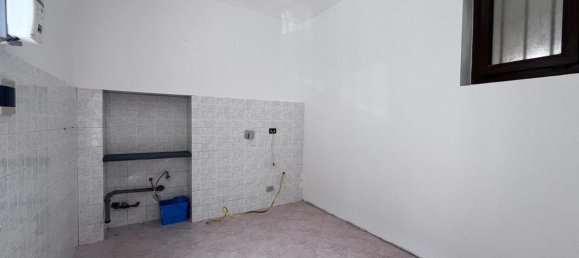 3 rooms Apartment in Beinasco, Italy No. 268013 9