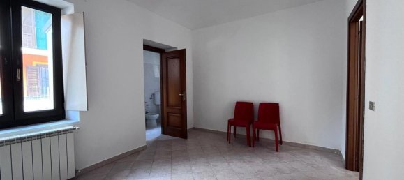 3 rooms Apartment in Beinasco, Italy No. 268013 2