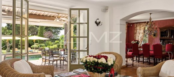 10 bedrooms Villa in Antibes, France No. 346930 17