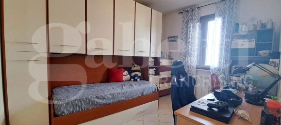 Apartamento de 3 habitaciónes en Ardea, Italy No. 41171 11