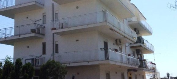 Пентхаус с 2 спальнями в Джардини-Наксос, Италия № 156281 2