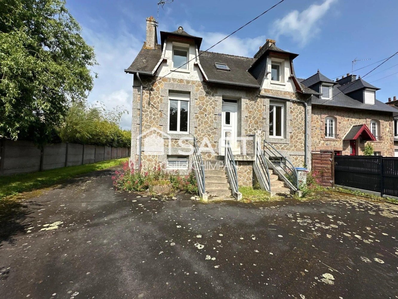 Casa de 2 dormitorios en Graces, France No. 322136