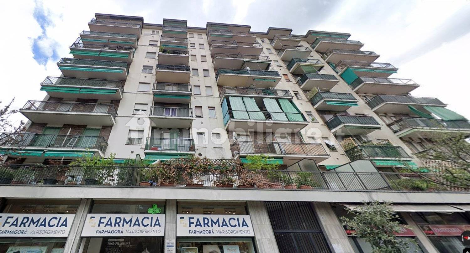 1 غرف نوم شقة في Cinisello Balsamo, Italy رقم 2505