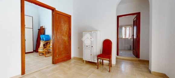 3 rooms House in Latiano, Italy No. 25648 4