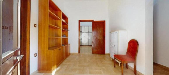 3 rooms House in Latiano, Italy No. 25648 26