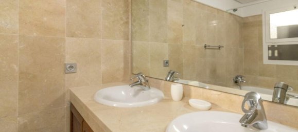 3 bedrooms Apartment in Cadiz, Spain No. 186579 7