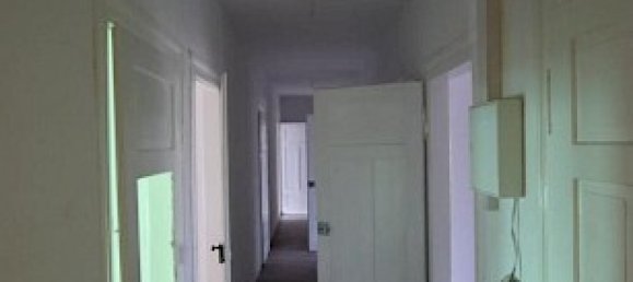 Здание с 20 комнатами в Plauen, Германия № 78901 5