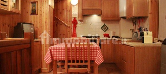 4غرفة شقة في Antey Saint Andre, Italy رقم 340000 8