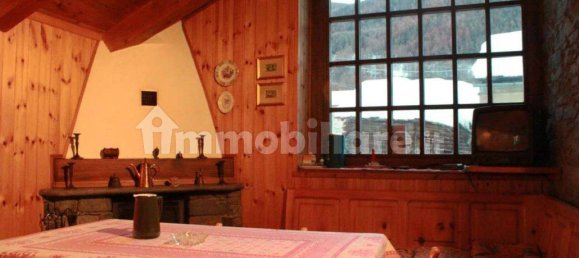 4غرفة شقة في Antey Saint Andre, Italy رقم 340000 6