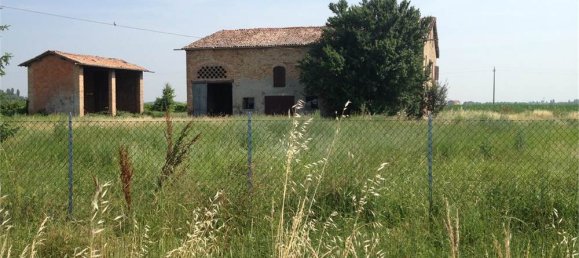 7 rooms House in San Prospero, Italy No. 114814 5