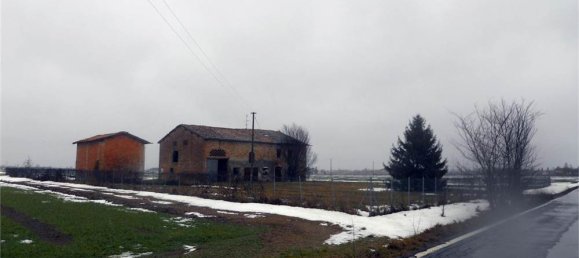 7 rooms House in San Prospero, Italy No. 114814 16