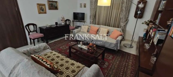 3 bedrooms Apartment in San Gwann, Malta No. 10983 2