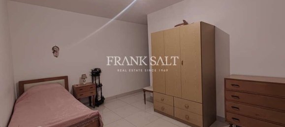 3 bedrooms Apartment in San Gwann, Malta No. 10983 9