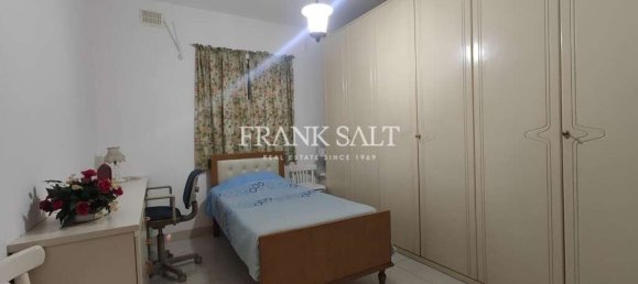 3 bedrooms Apartment in San Gwann, Malta No. 10983 6
