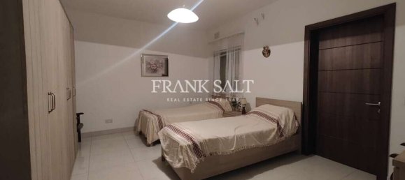 3 bedrooms Apartment in San Gwann, Malta No. 10983 7