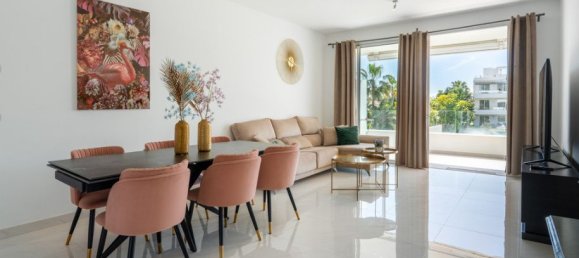 2 chambres Appartement à Estepona, Spain No. 230818 2