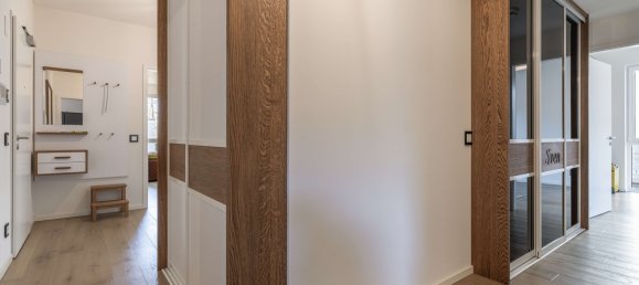 Квартира с 3 спальнями в Альтона, Германия № 323040 4