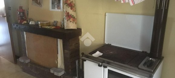 4-Zimmer Haus in Varano de' Melegari, Italy, Nr. 54754 3