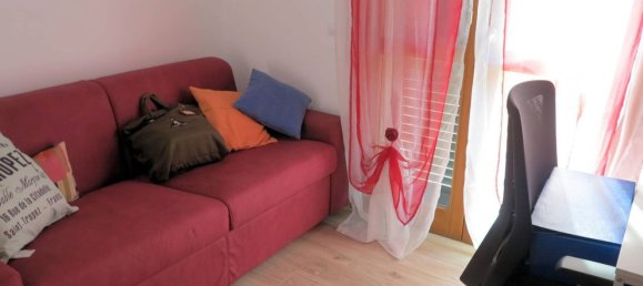 3 rooms Apartment in Roccastrada, Italy No. 144733 9