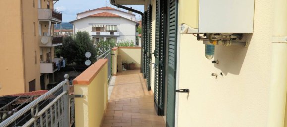 3 rooms Apartment in Roccastrada, Italy No. 144733 4