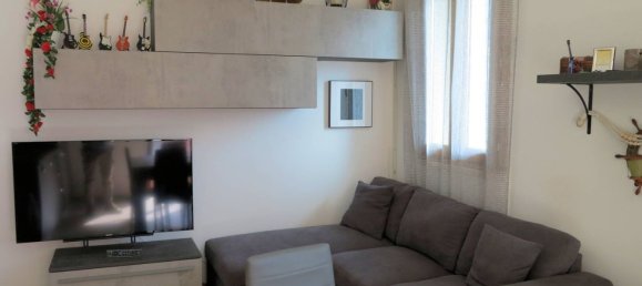 3 rooms Apartment in Roccastrada, Italy No. 144733 24