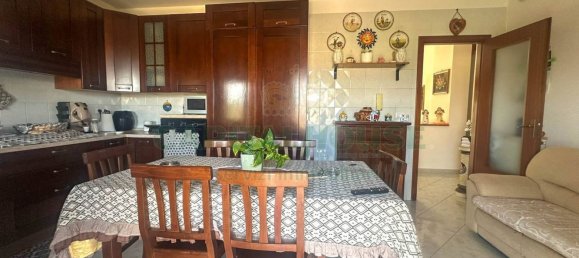 4 chambres Appartement à San Tammaro, Italy No. 331719 10