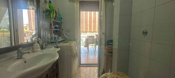 4 chambres Appartement à San Tammaro, Italy No. 331719 18