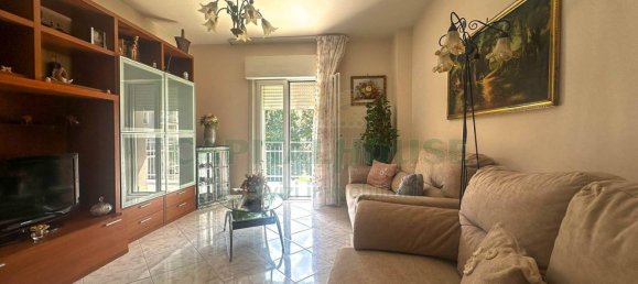 4 chambres Appartement à San Tammaro, Italy No. 331719 7