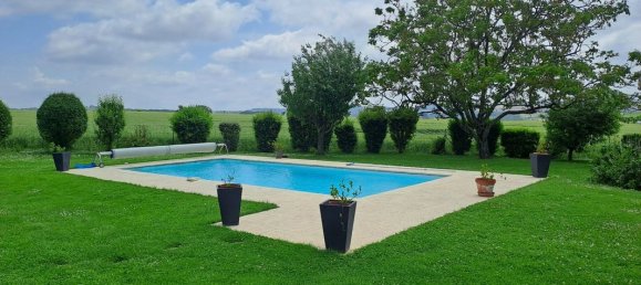 3 Schlafzimmer Haus in Tonneins, France, Nr. 335893 2