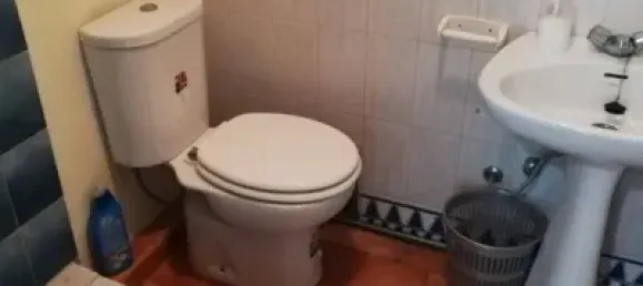 90m² Commercial property in Fuengirola, Spain No. 140380 7