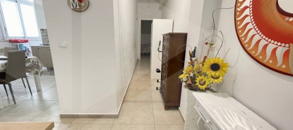 3 rooms Apartment in Bari, Italy No. 20540 73