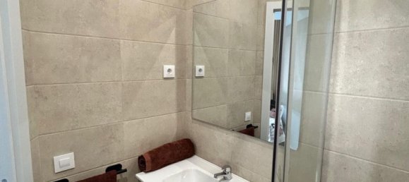 Apartamento T2 em L'Hospitalet de Llobregat, Spain N.º 23771 10