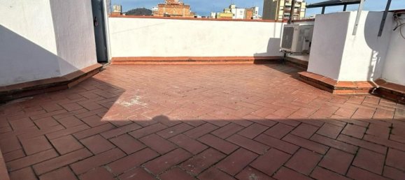 Apartamento T2 em L'Hospitalet de Llobregat, Spain N.º 23771 22