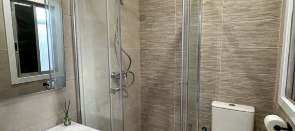 Apartamento T2 em L'Hospitalet de Llobregat, Spain N.º 23771 9